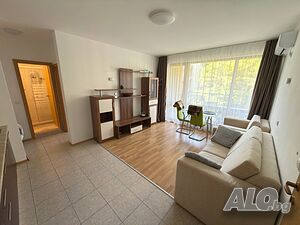 Двустаен апартамент в Diamond Bay, Слънчев бряг