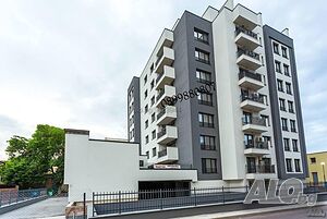 ОТ СОБСТВЕНИК - Просторен и уютен апартамент, Център