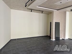 Търговско помещение в централна градска част