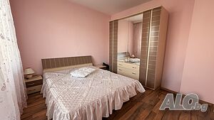 Тристаен обзаведен апартамент в кв. Тракия