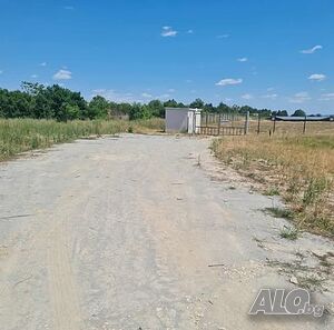 Парцел със Статут Производствен и Складов Обект