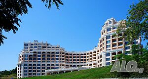 продажба 3-стаен Варна първа линия море