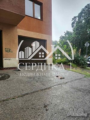 Гараж (самостоятелен) 17 кв.м Тухла Гараж (самостоятелен) 17 кв.м Тухла | Гаражи, Паркоместа | Западен Парк София