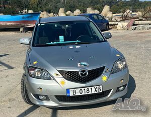 Автомобил Мазда3