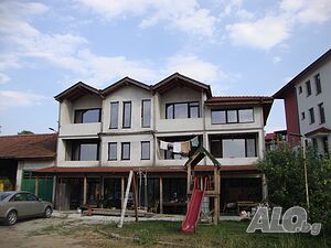 продава це къща за гости
