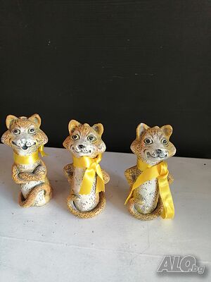 тройка статуетки тигри 15 см