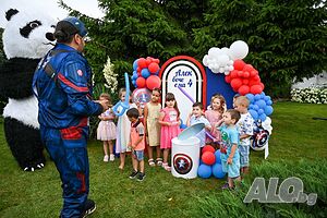 Аниматор супер герой със Спайдърмен, Капитан Америка,Dethpool и други!!