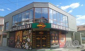 Под наем кв. Надежда Сливен 200кв.м помещение на площада
