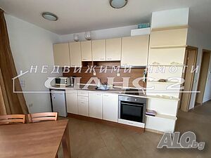 Тристаен апартамент с панорама Тристаен апартамент 80 кв.м Тухла 2005 г. 4 етаж Непоследен | Апартаменти | Каварна