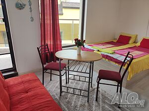 Двуспален апартамент с 2 WC, панорамна тераса, 300м от плажа