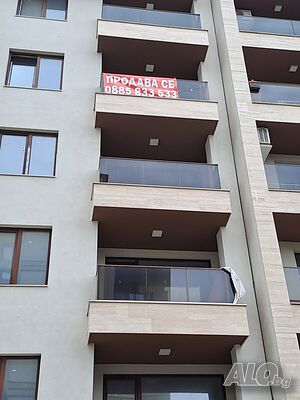 Двустаен апартамент в Надежда 1