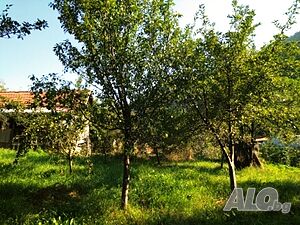 Продава къда в с. Блатешница