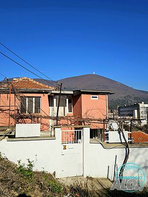 Къща за продажба - гр. Сливен, кв. Клуцохор | От собственик