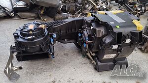 Парно комплект от Ауди А4 Б7 за Audi A4 B7 изпарител пита моторче клапи тръбички 8e1 820 005 j