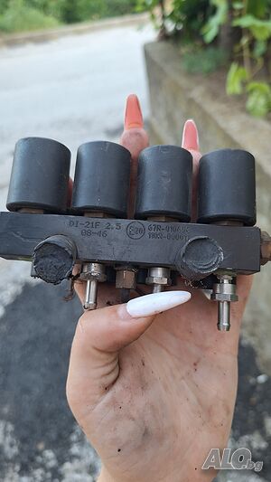 Газов инжекцйон с рейка DI-21F 2.5 08-46 67R-010494 110R-000011 с газови дюзи инжектори комплект