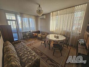 Продава апартамент
