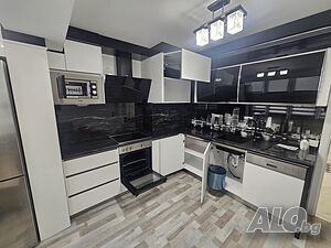 Дава под наем апартамент