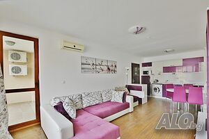 Мебелиран двустаен апартамент на метри от морето в к.к. Елените