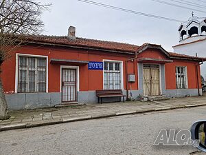 Сграда, с. Езерово
