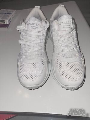 Прекрасни дамски обувки 40н Adidas