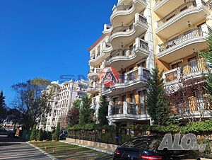 Слънчев двустаен апартамент в Хармони Гранд Резорт в сърцето на Слънчев бряг