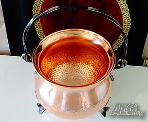 Меден котел, менче 6 л., чиста червена мед.