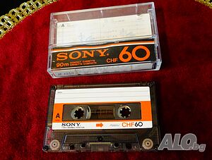 Аудио касета Sony CHF60 с хеви метъл групата Saxon.