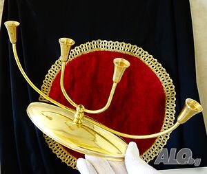Позлатен четворен свещник от месинг.