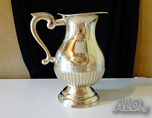 Бронзова кана за вино, 1.25 кг.