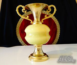 Бронзова ваза, амфора, оникс 1 кг., позлата.