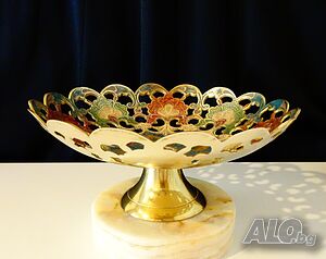Месингова фруктиера Британска Индия, клетъчен емайл
