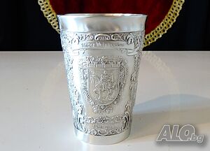 Чаша от калай за вино, рицар, крепост.