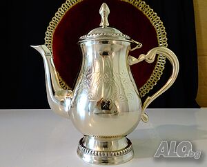 Бронзова кана за ракия, кафе, чай.