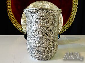 Посребрена медна чаша с чиния, вълшебство.