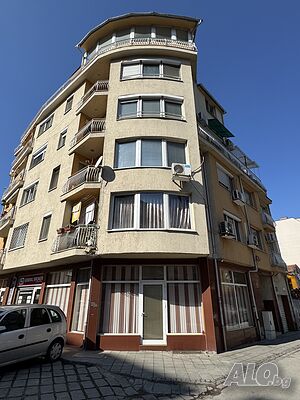 Под наем Магазин - Офис - 60кв.м. Мараша, ул. Свети Наум 1