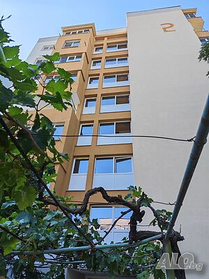 Боксониера, Изгрев, Хаджията Груев Едностаен апартамент 42 кв.м Тухла 1980 г. 4 етаж Непоследен | Апартаменти | Изгрев Пловдив