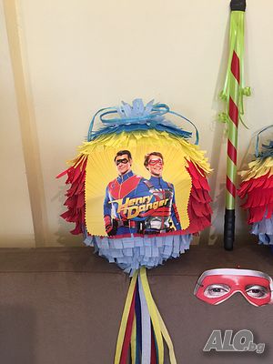 Henry Danger с размер Голяма Пинята Опасния Хенри -30%