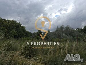 Парцел за строителство с ПУП и комуникации в близост до морето