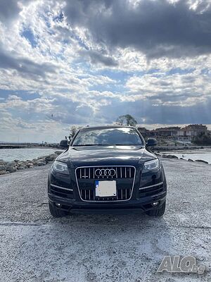 Продавам AUDI Q7 3.0TFSI
