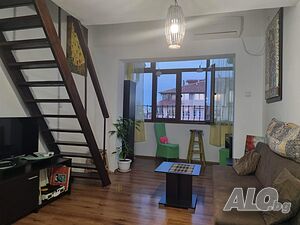 Стилен Двустаен апартамент на две нива в ж.к. Лазур