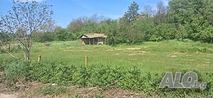 Продава имот в село Дългач