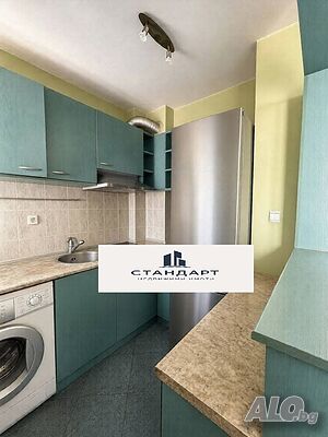 Стандарт продава тристаен.. Тристаен апартамент 103 кв.м Тухла 2000 г. 6 етаж Последен етаж | Апартаменти | Център Пловдив
