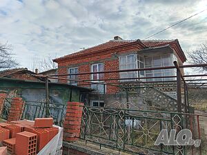 Къща в с. Трояново