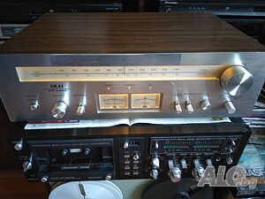 AKAI. AT-2600.FM-AM. Тунер