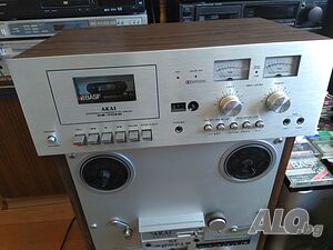 AKAI.deck