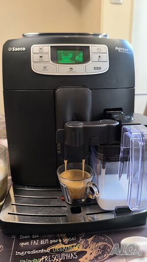 Saeco Intelia HD8753/11 One touch Cappuccino