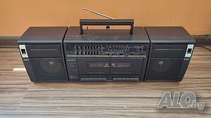 Sony CFS-W410L Radio Cassette Boom Box Ghetto Blaster - Cassette, 4 Band, detachable speakers, -