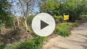 921кв лозе / ГРАДИНА / терен / парцел / в гр. Силистра до асфалтова база - екерисажа Лозе 921 кв.м четвърта категория | Земеделска земя, градини, лозя, гора | Промишлена зона - Юг Силистра