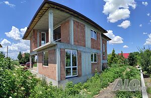 Двуетажна къща с панорама 200кв