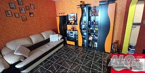 Продава Тристаен апартамент кв. Тракия